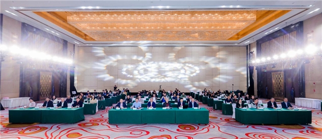 “2024新能源用电缆产业高质量发展论坛暨《新能源用电缆设计与采购手册》终审会”隆重召开